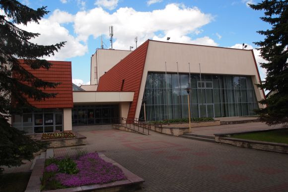 Kelmes-tradiciniu-amatu-centras_fasadas.jpg